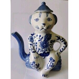 VTG Delft Blue & White Porcelain Cat Teapot Formalities by Baum Bros. Floral